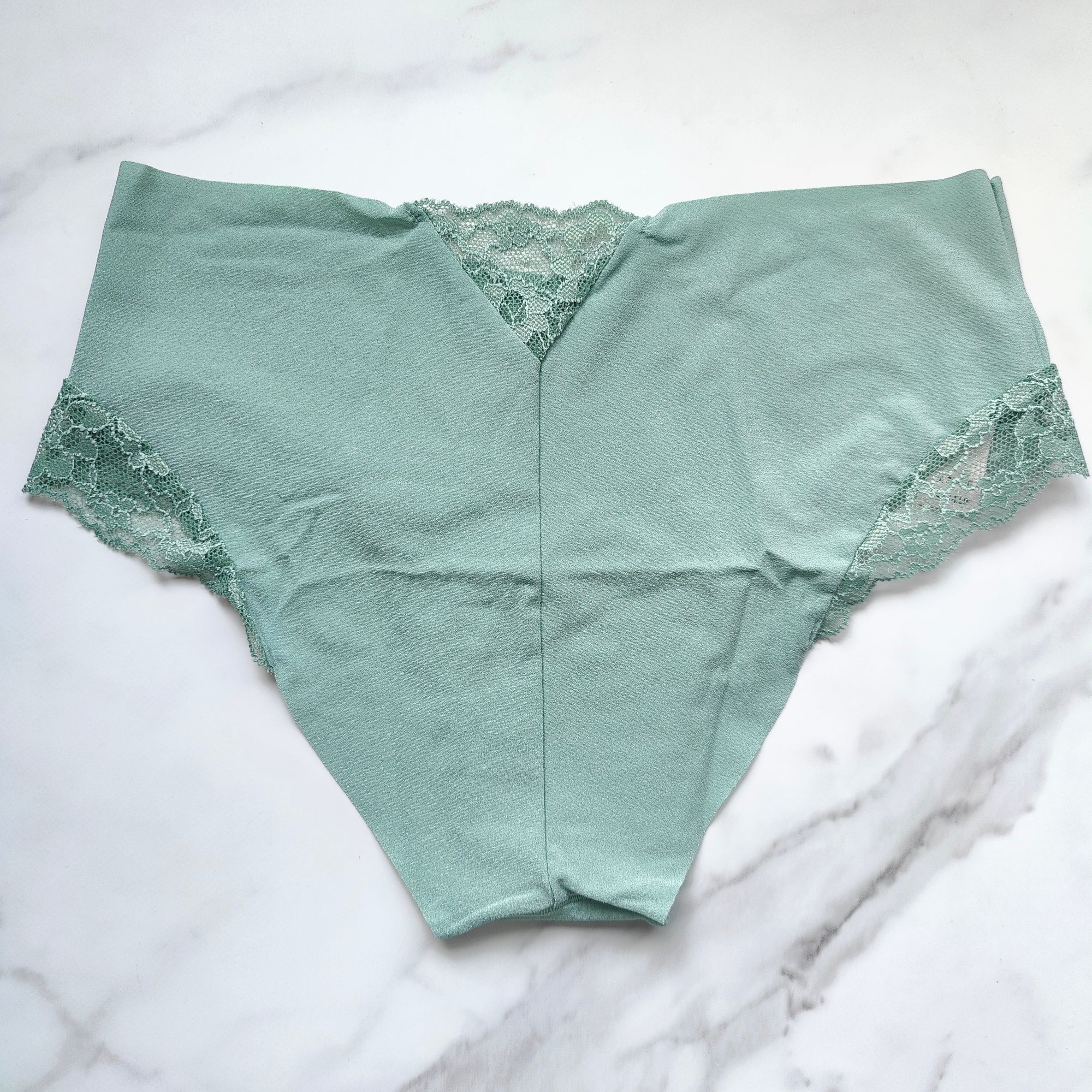 No-Show Lace-Trim Cheeky Panty