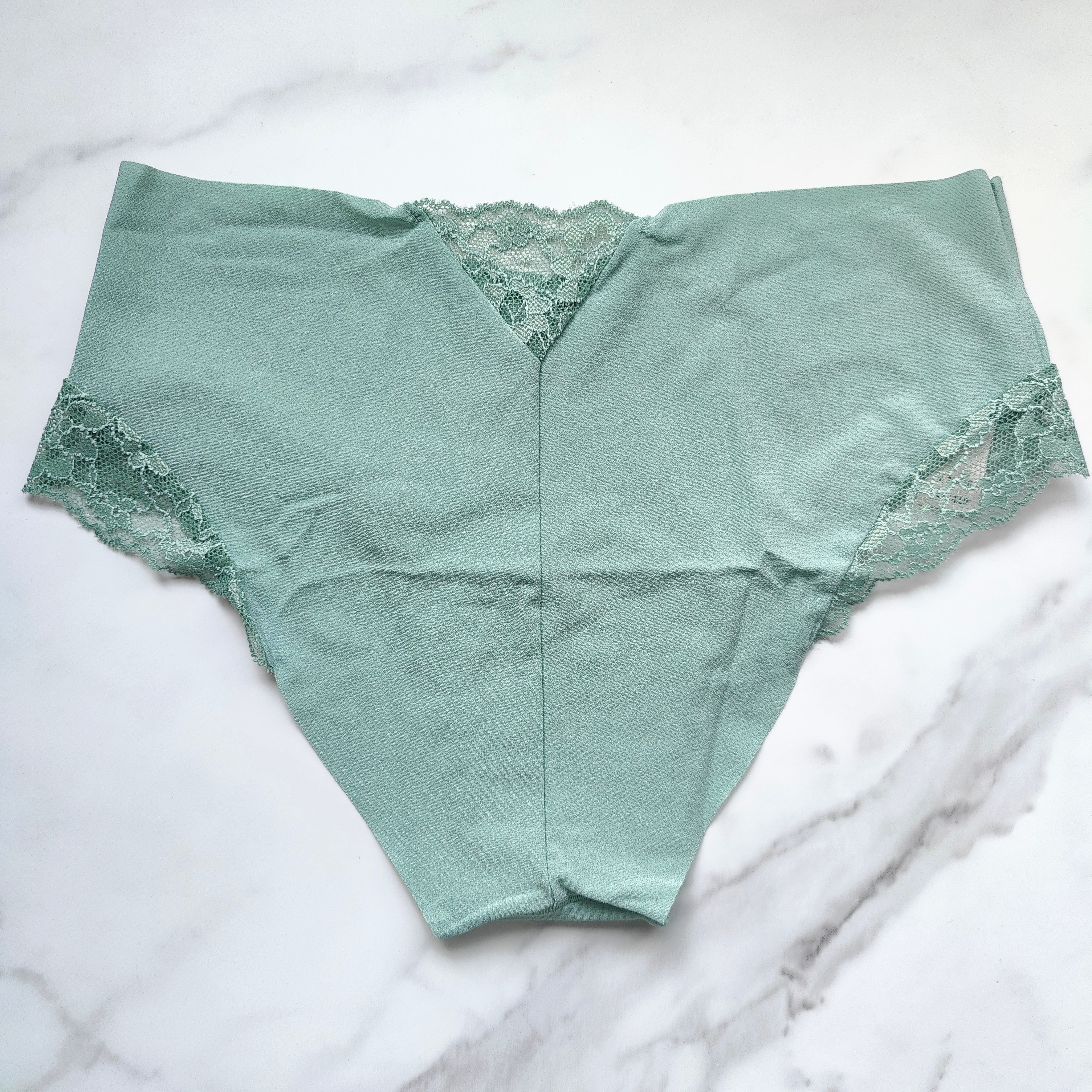 No-Show Lace-Trim Cheeky Panty