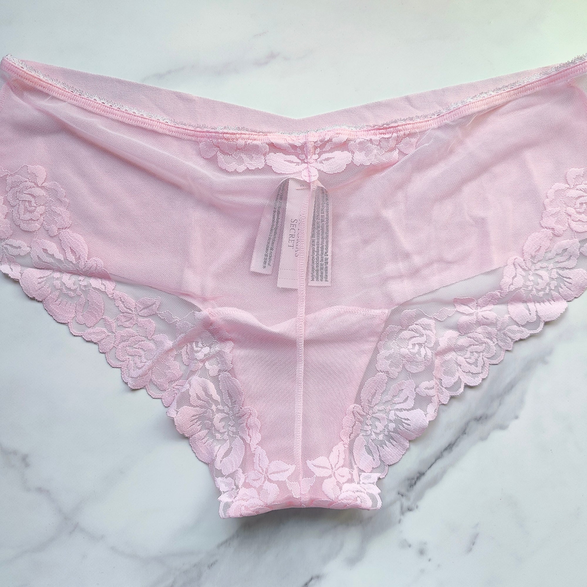 No-Show Lace Back Cheeky Panty