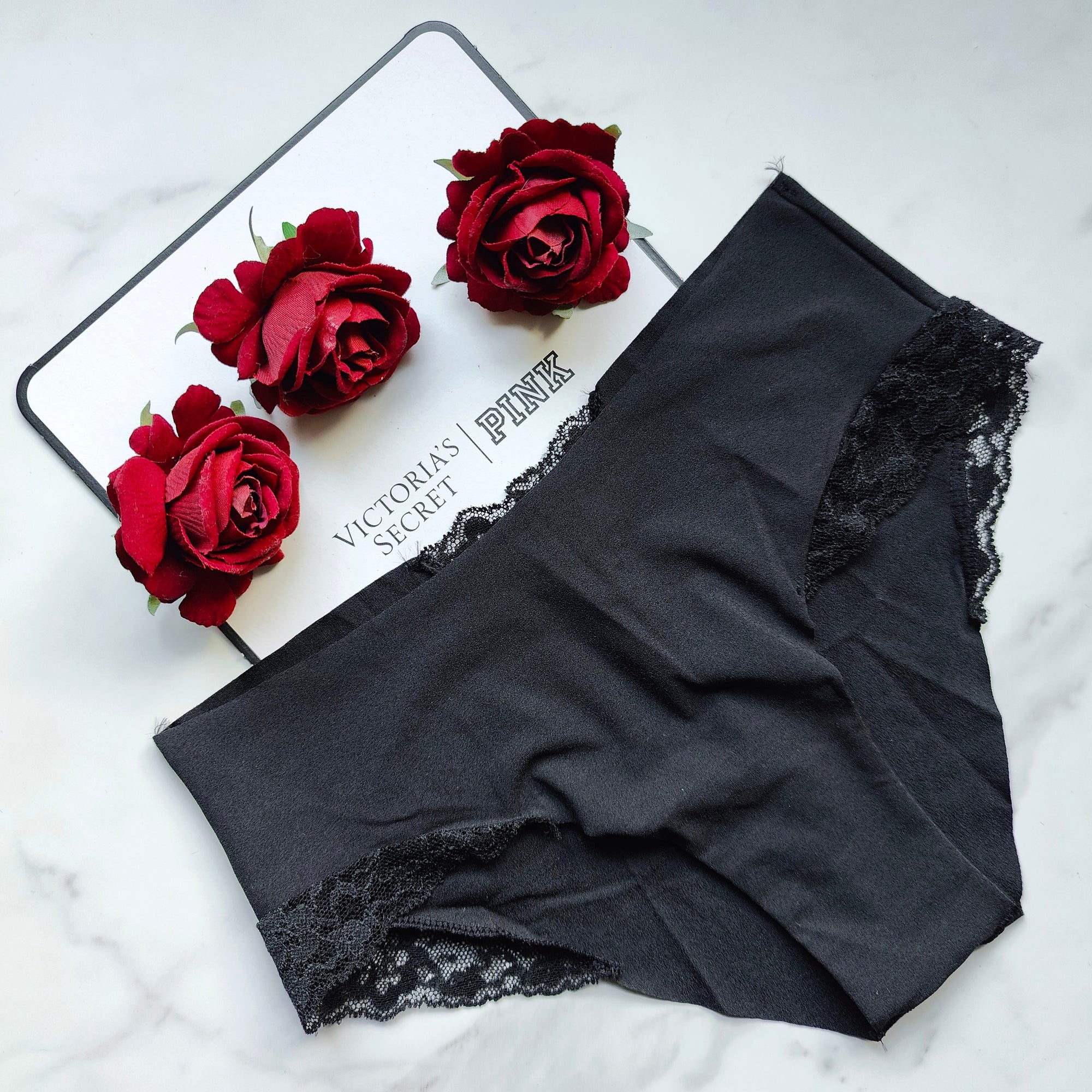 No-Show Lace-Trim Cheeky Panty