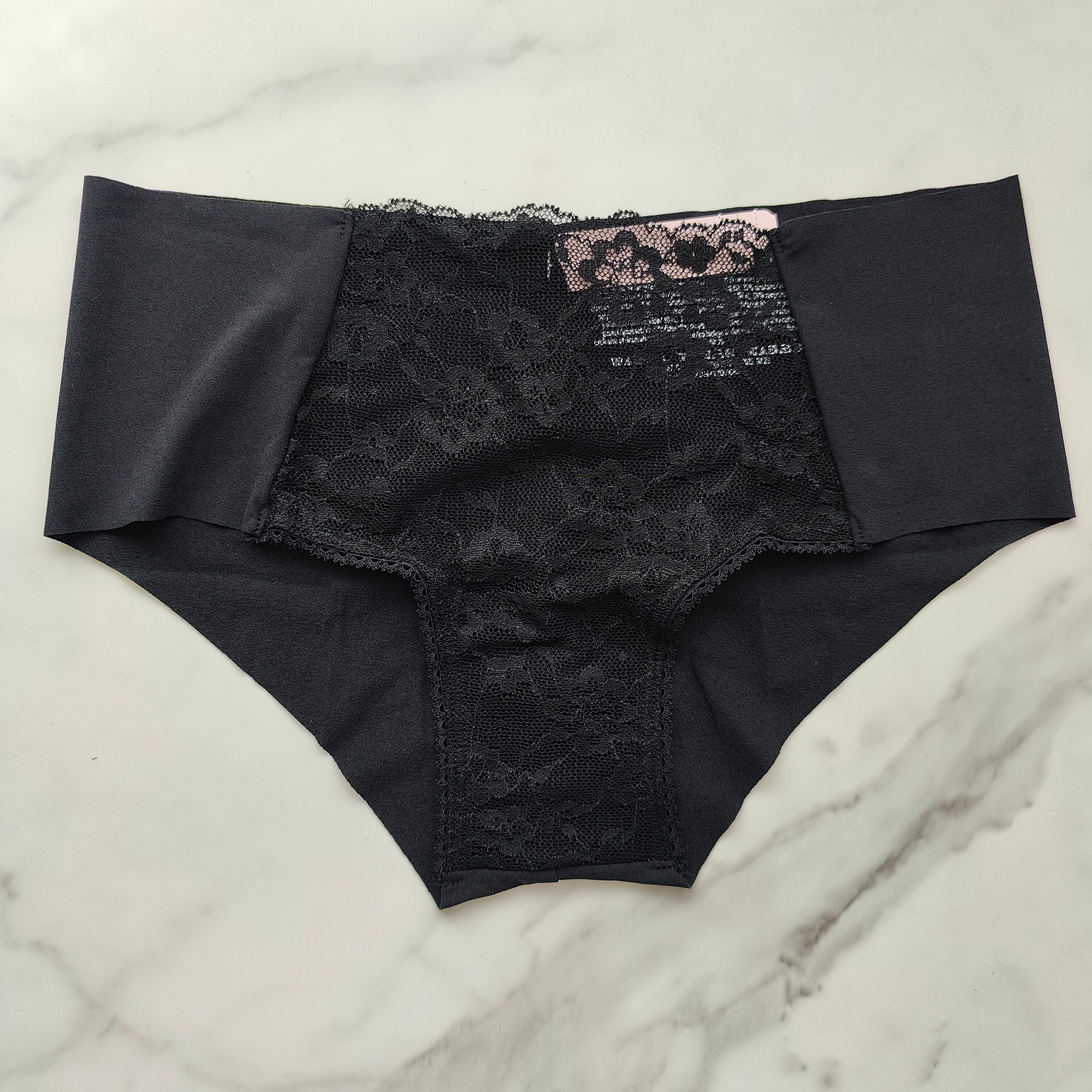 No-Show Lace Detail Cheeky Panty