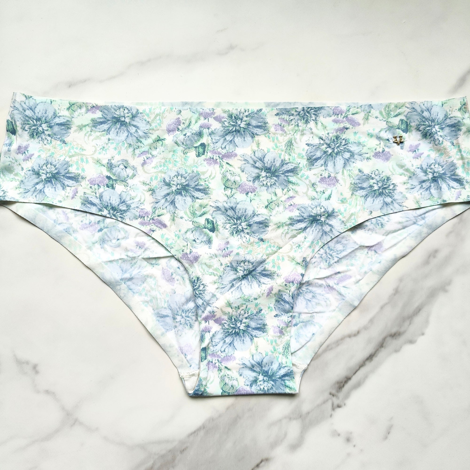 Love Cloud Smooth Hiphugger Panty