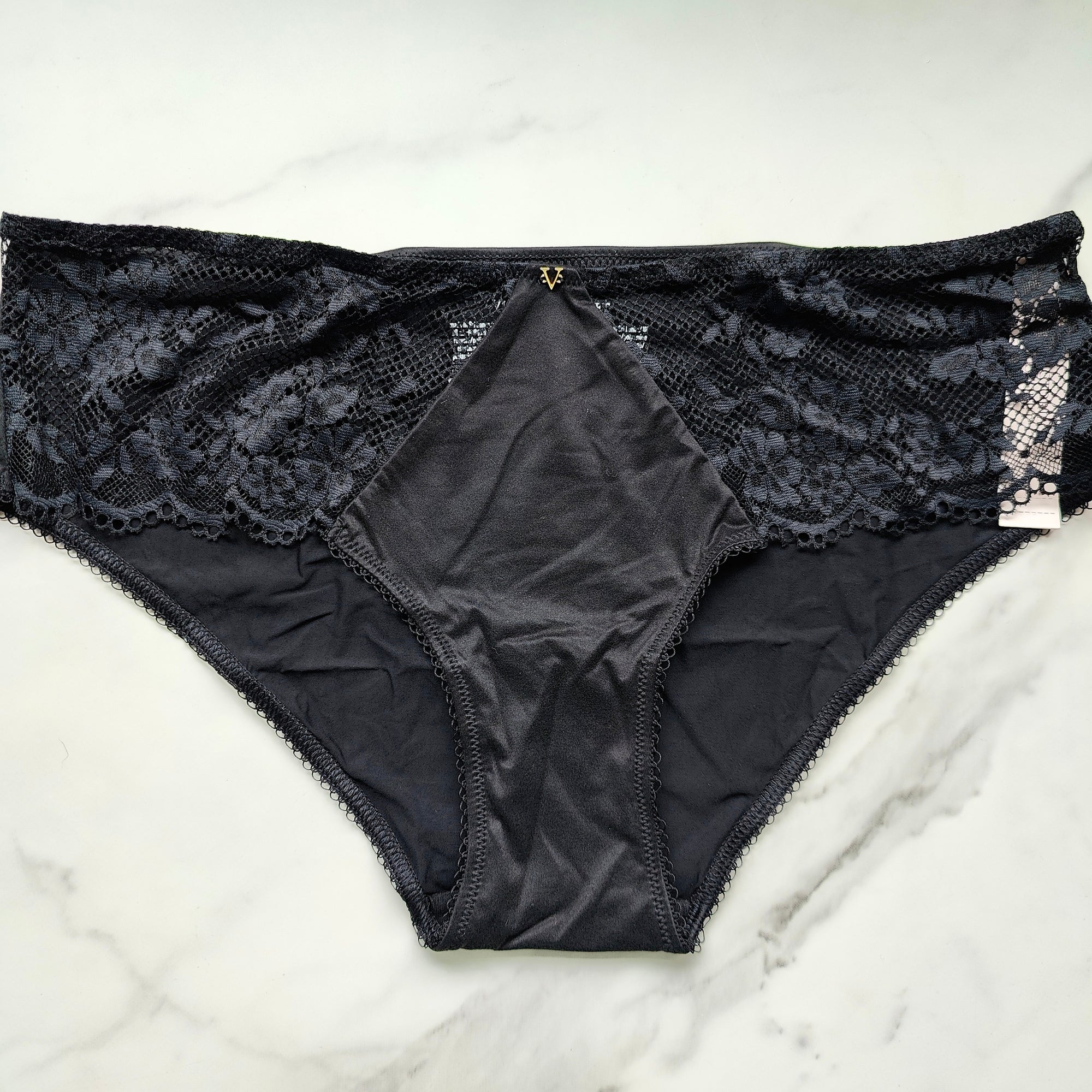 Love Cloud Lace Hiphugger Panty
