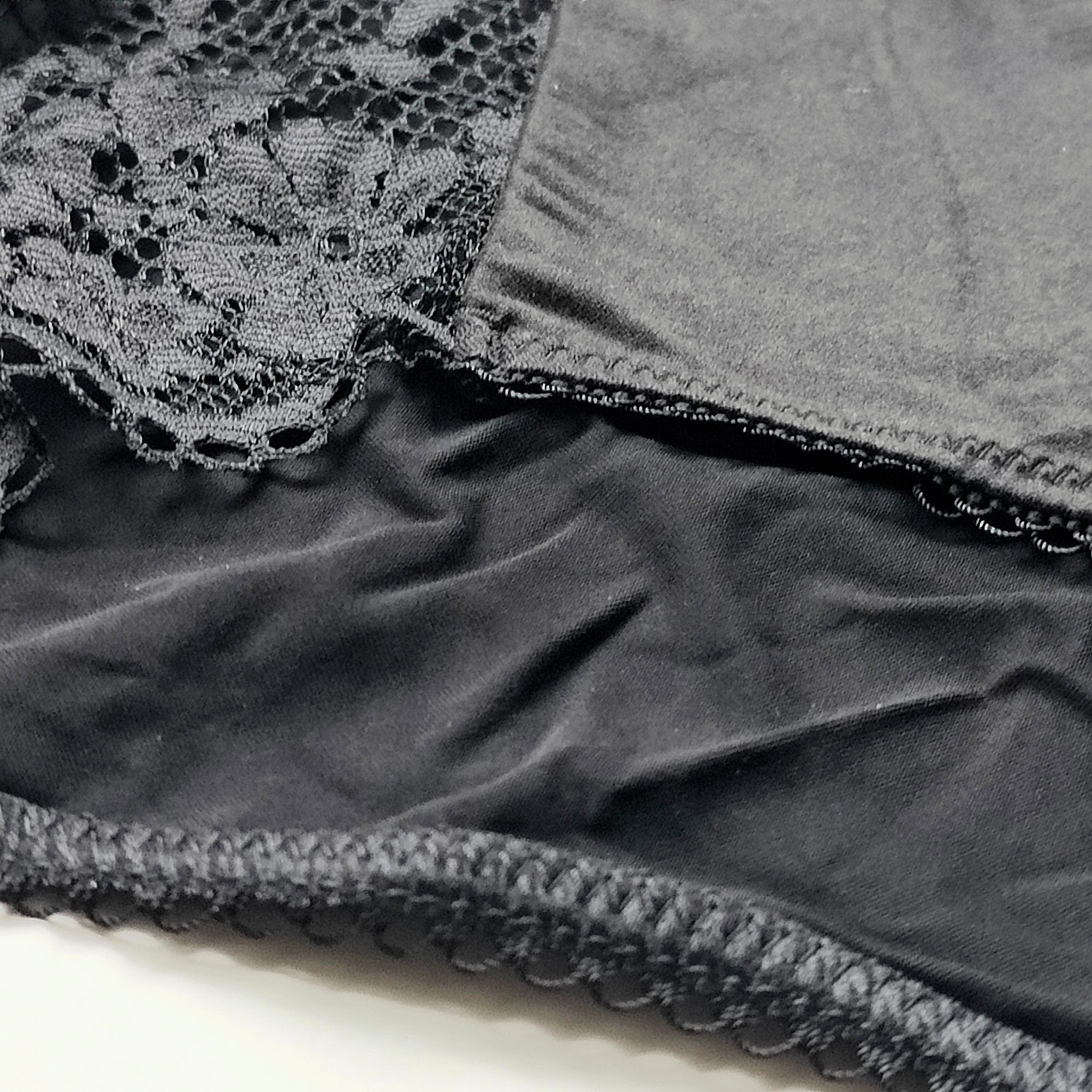 Love Cloud Lace Hiphugger Panty