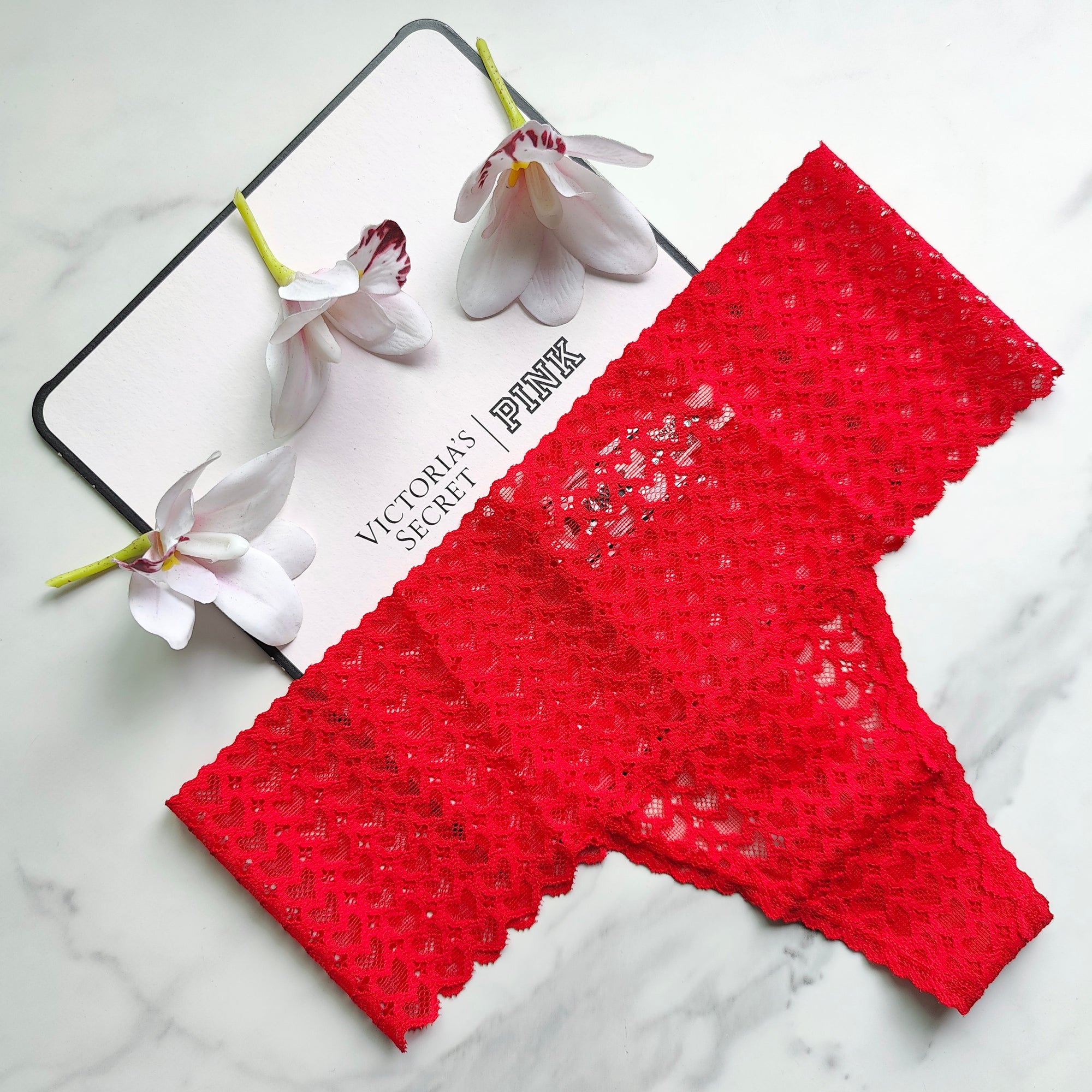 Wink Wide-Waist Heart Lace Thong Panty