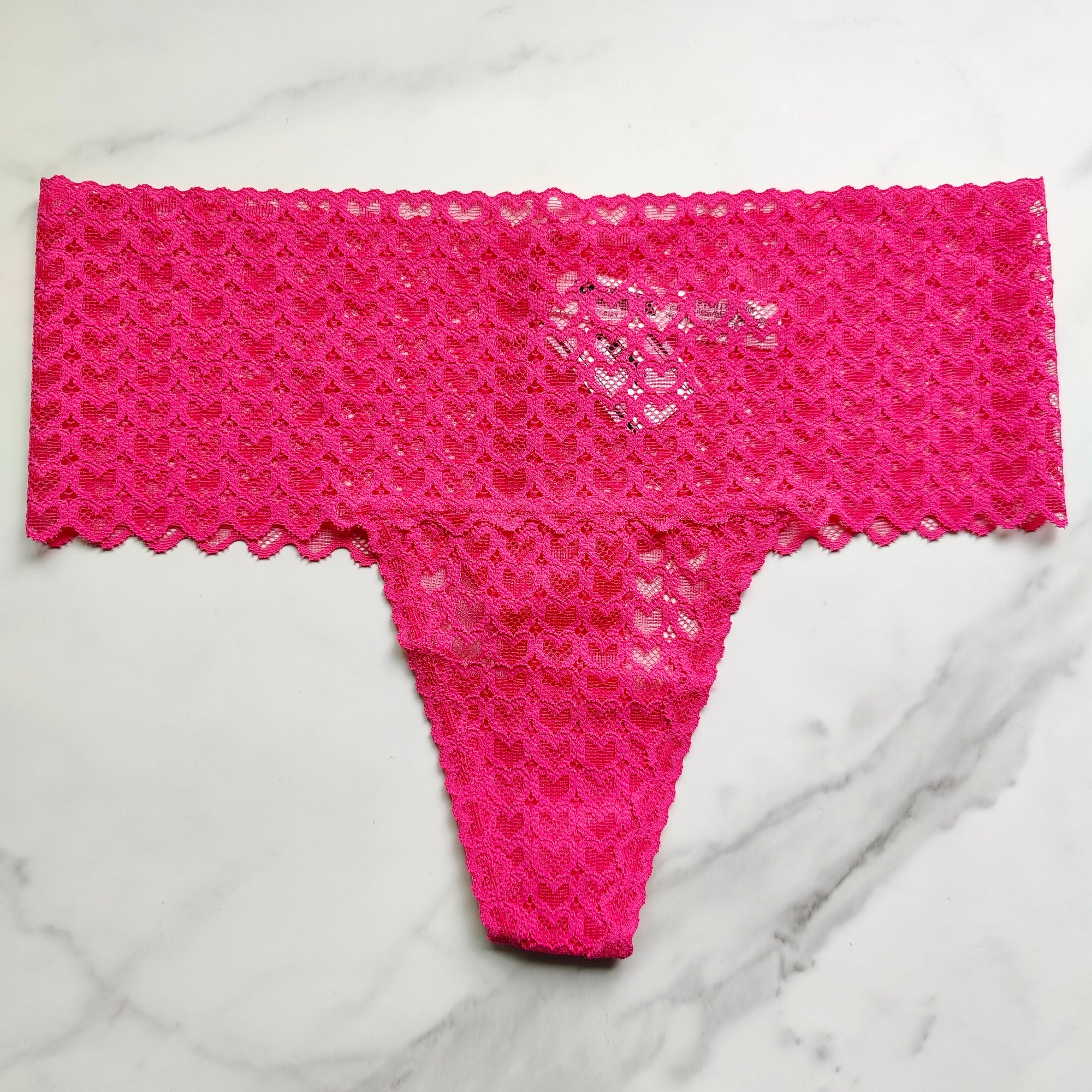 Wink Wide-Waist Heart Lace Thong Panty