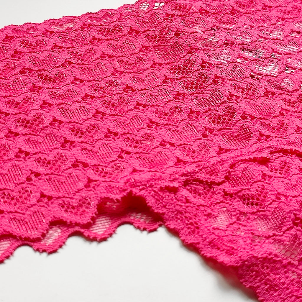 Wink Wide-Waist Heart Lace Thong Panty