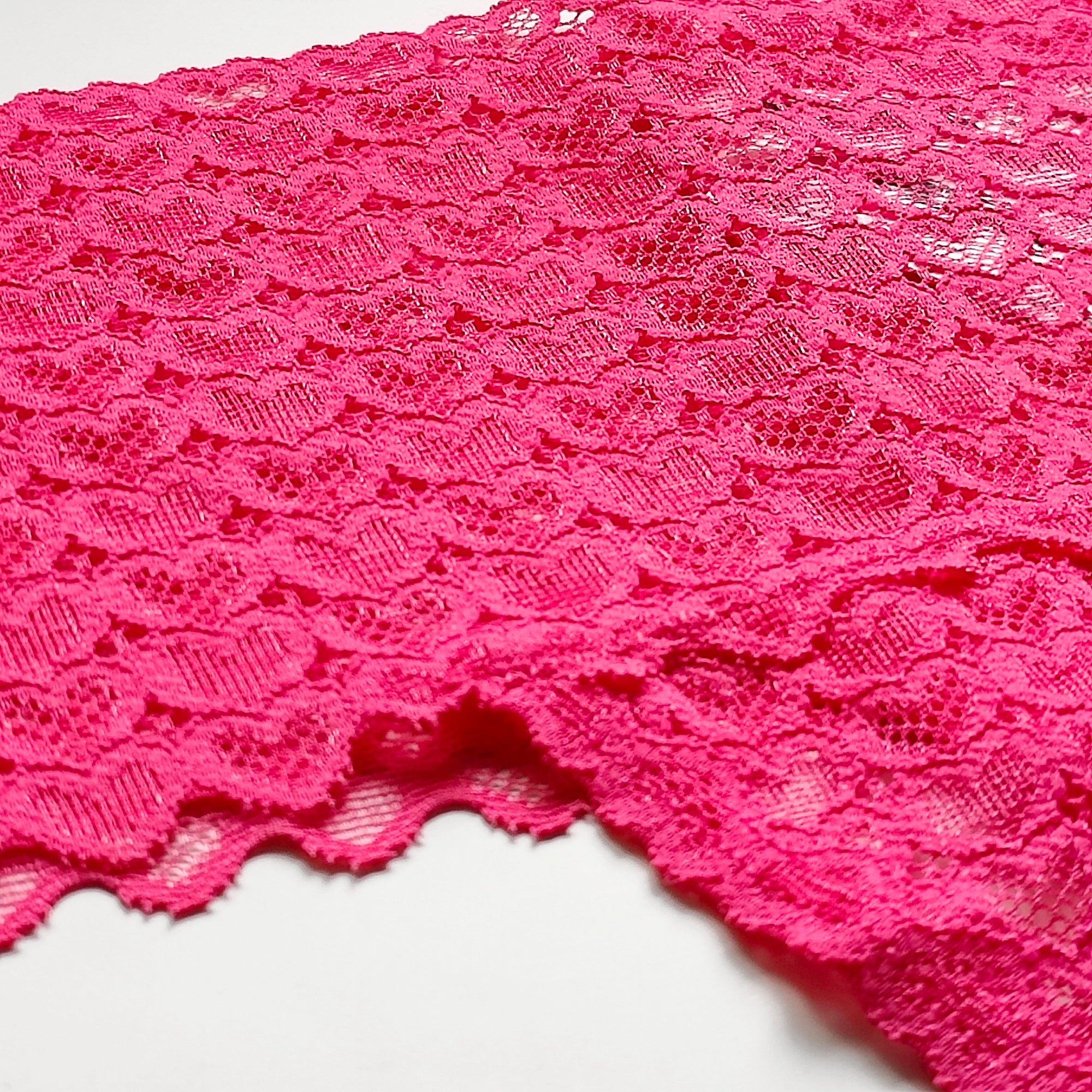 Wink Wide-Waist Heart Lace Thong Panty