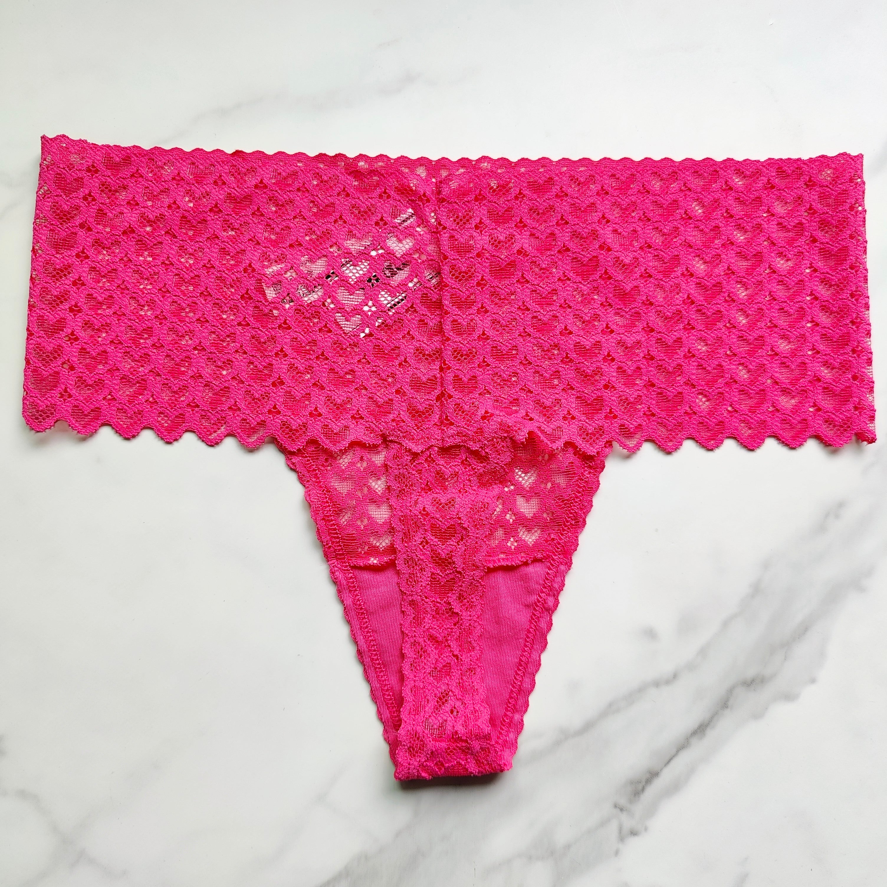 Wink Wide-Waist Heart Lace Thong Panty