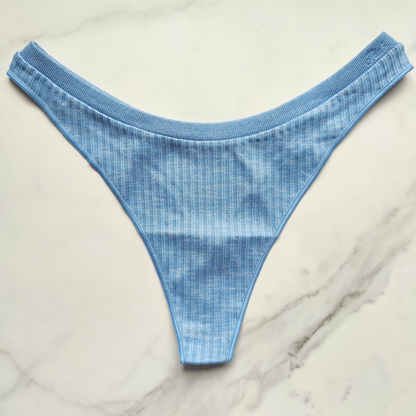 Seamless High-Leg Rib Thong Panty