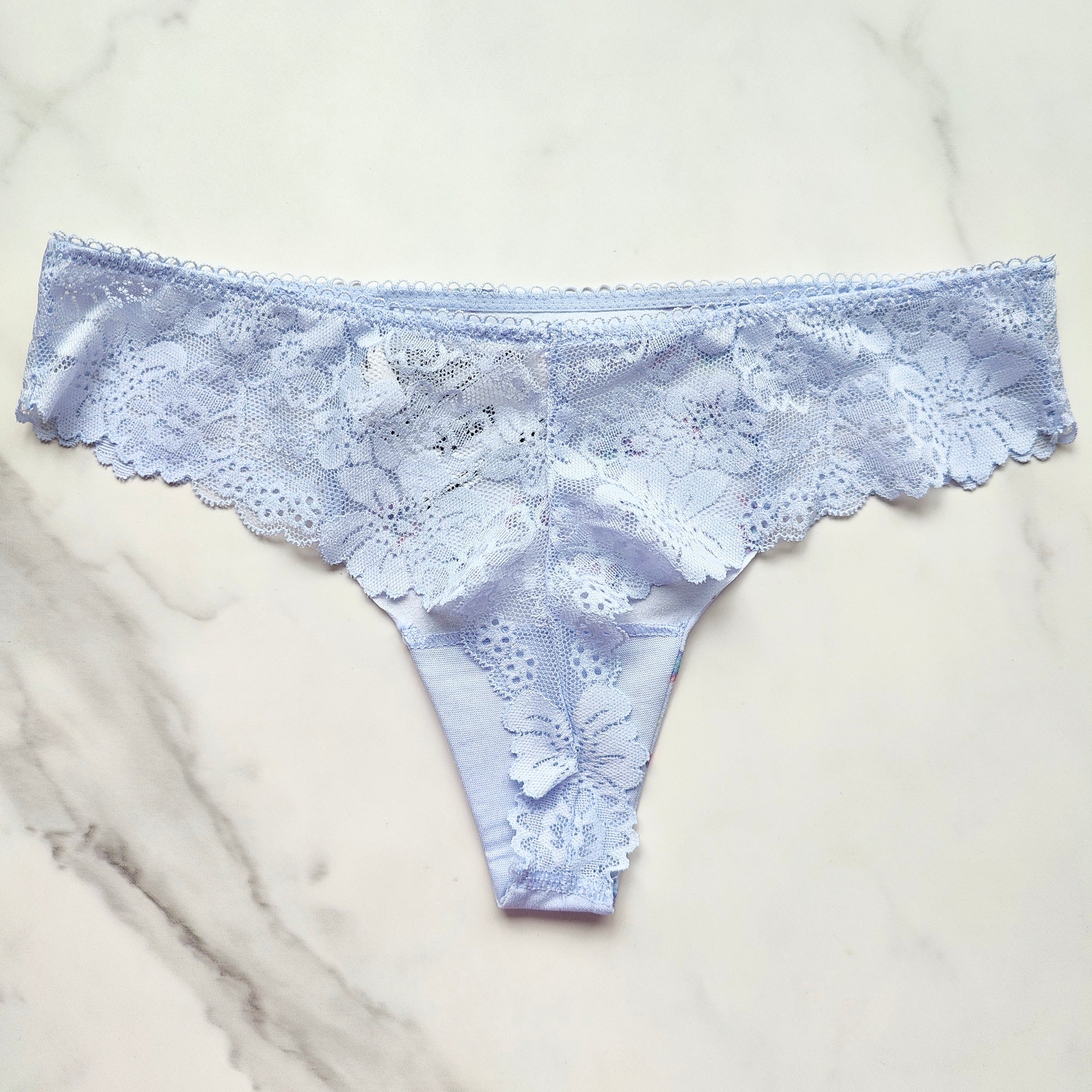 No-Show Lace-Trim Thong Panty