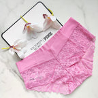 No-Show Floral Lace Hiphugger Panty