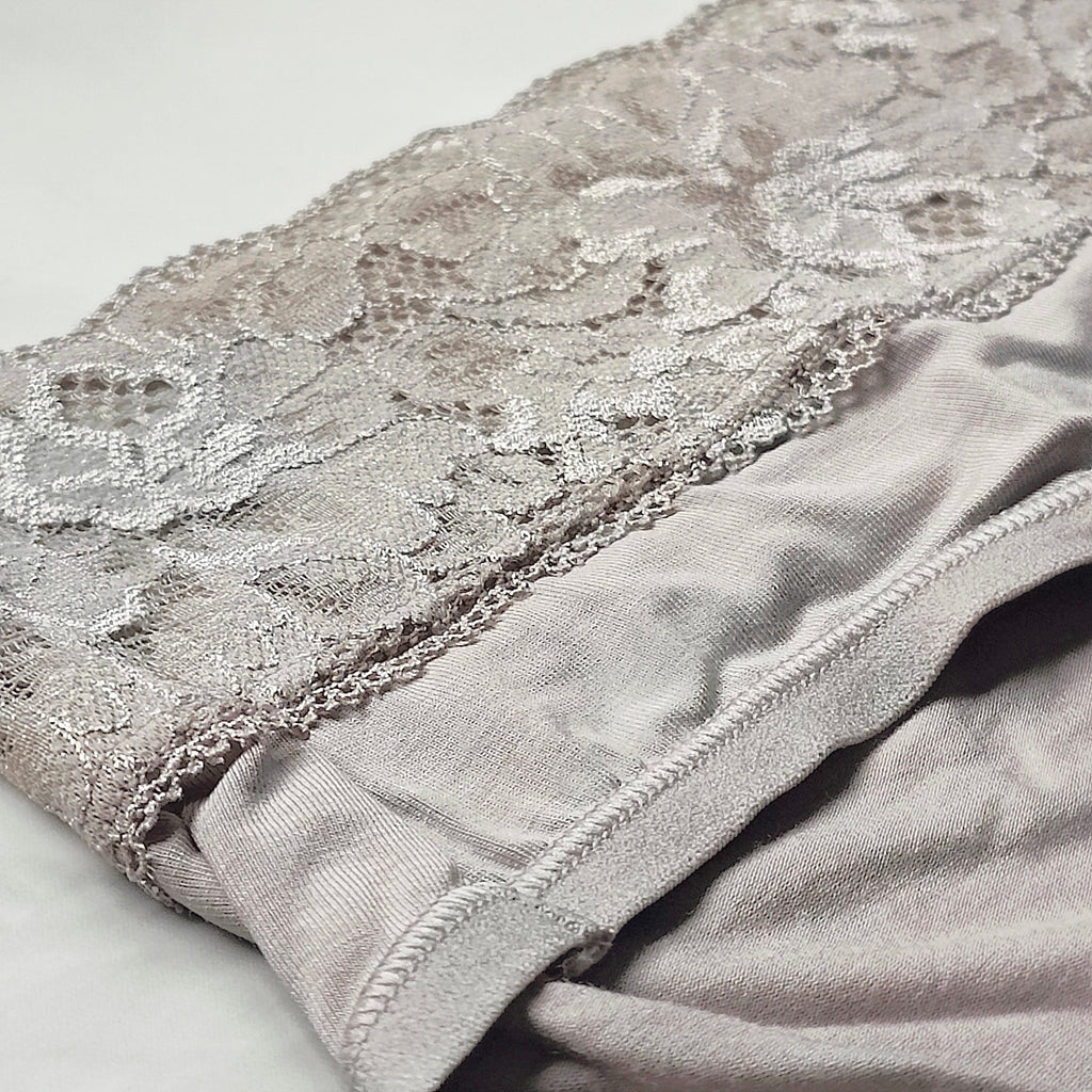 Embraceable Super Soft Signature Lace Hipster Panty