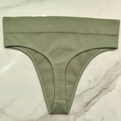 Seamless Ribbed Hi-Cut Thong Panty