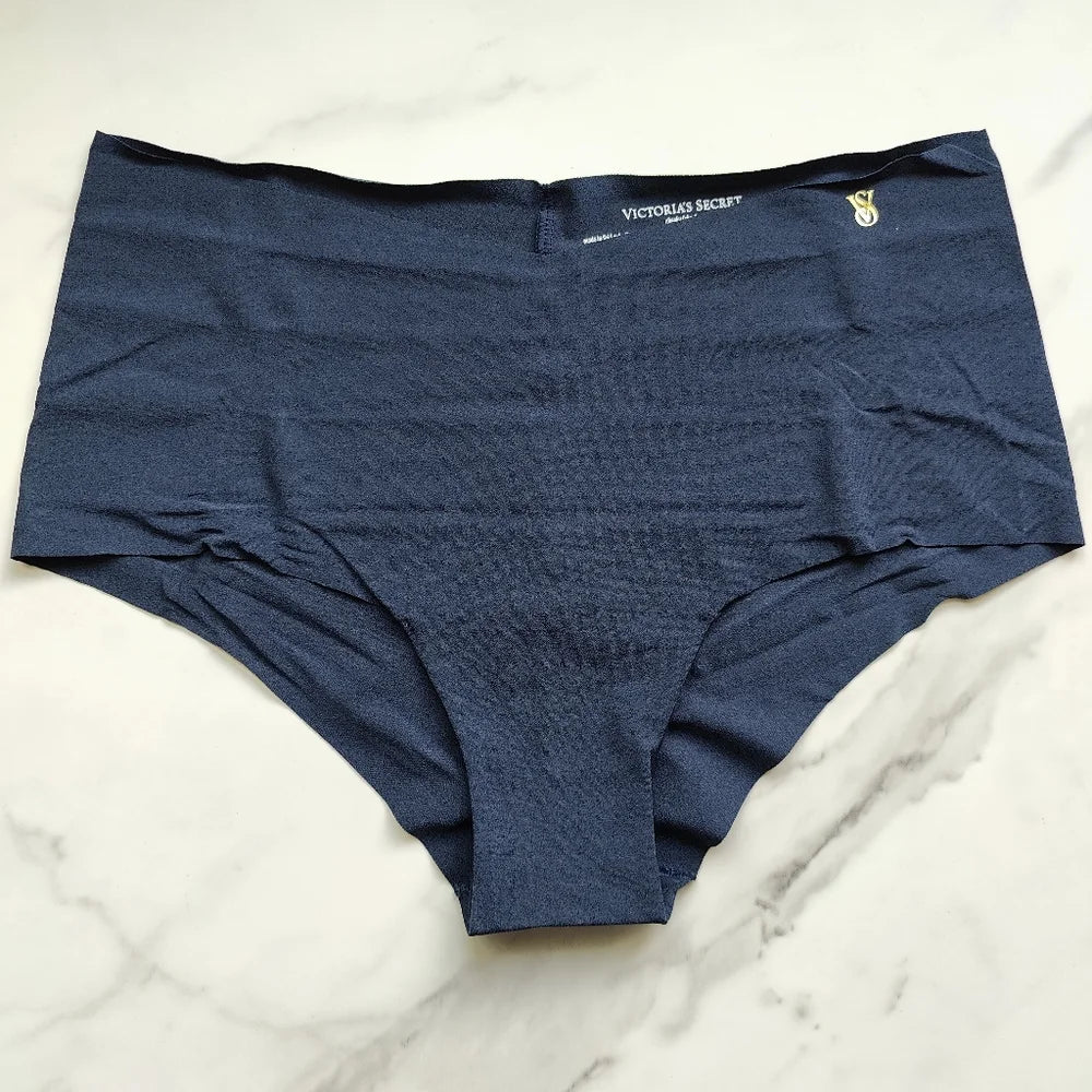 Victoria's Secret  No-Show Smooth Cheeky Panty 