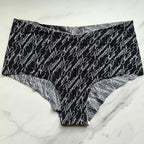 Victoria's Secret  No-Show Smooth Cheeky Panty 