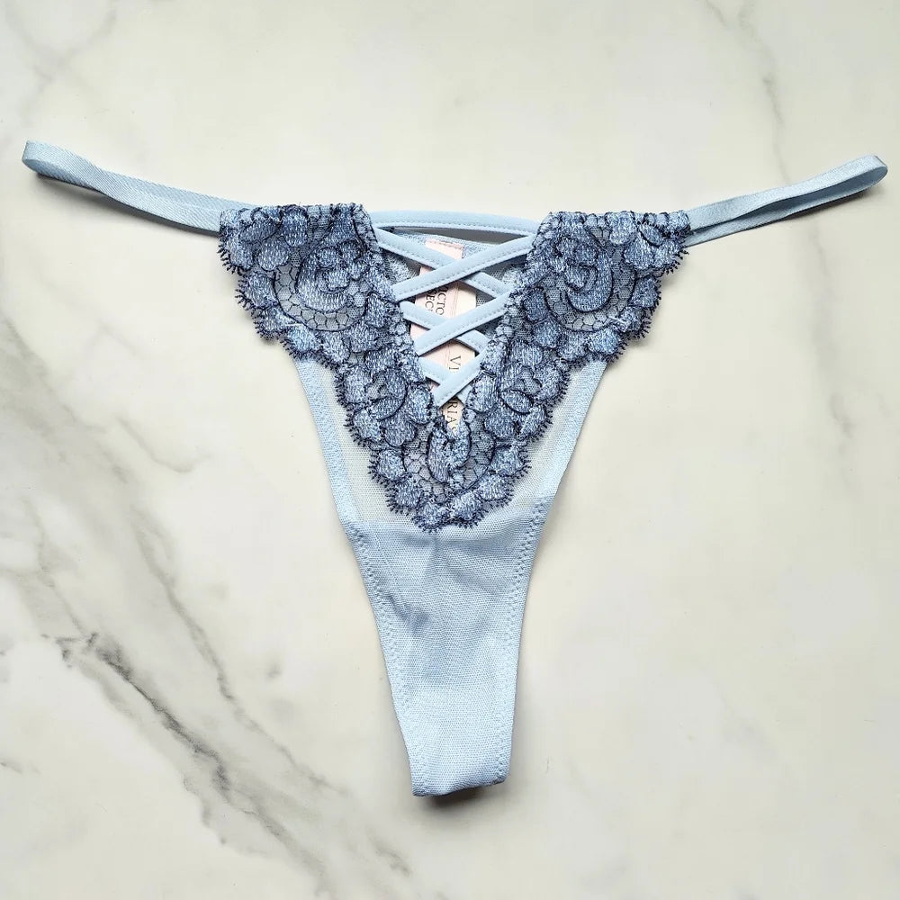 Victoria's Secret  Dream Angels Boho Floral Embroidery Thong Panty 