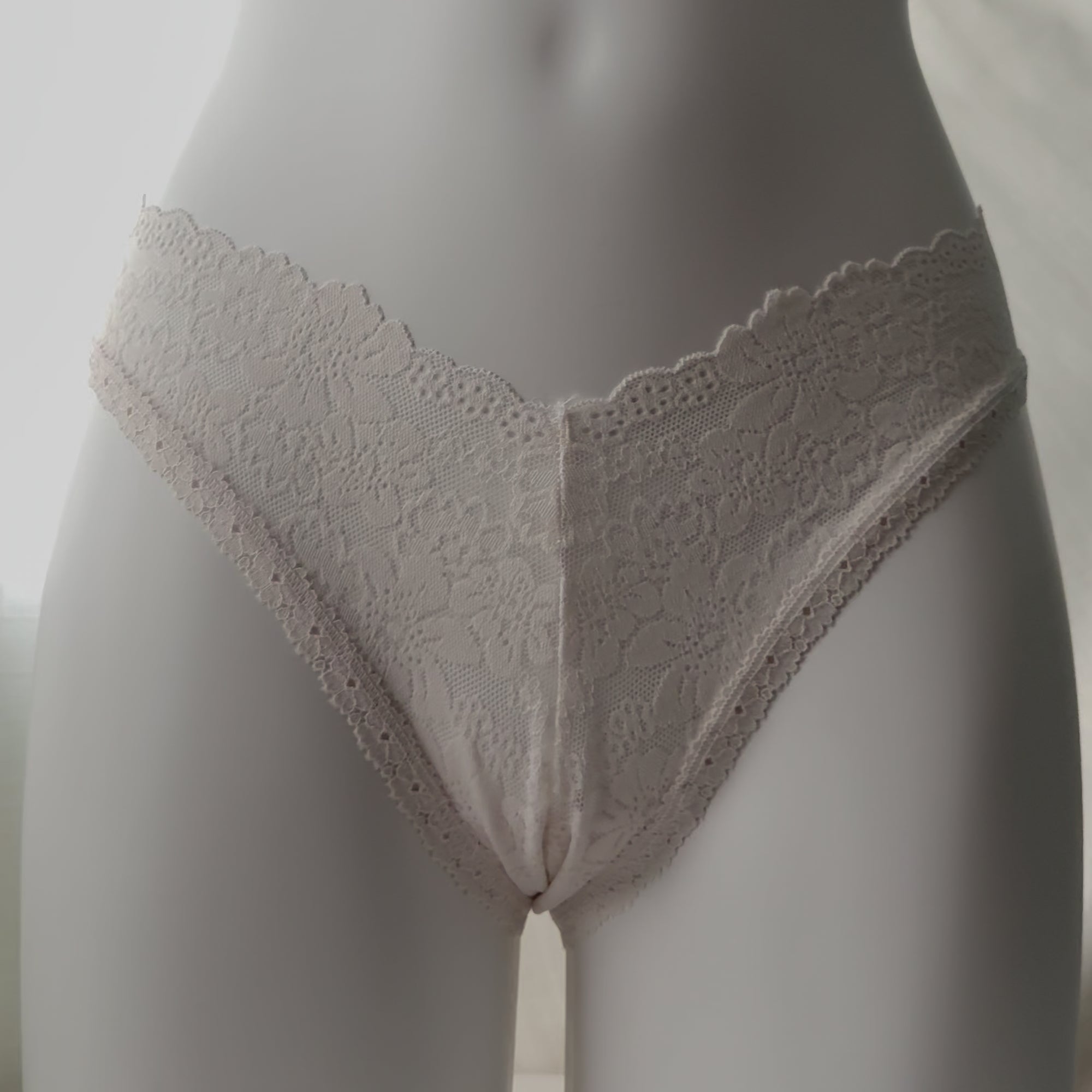Wink V-Front Lace Brazilian Panty