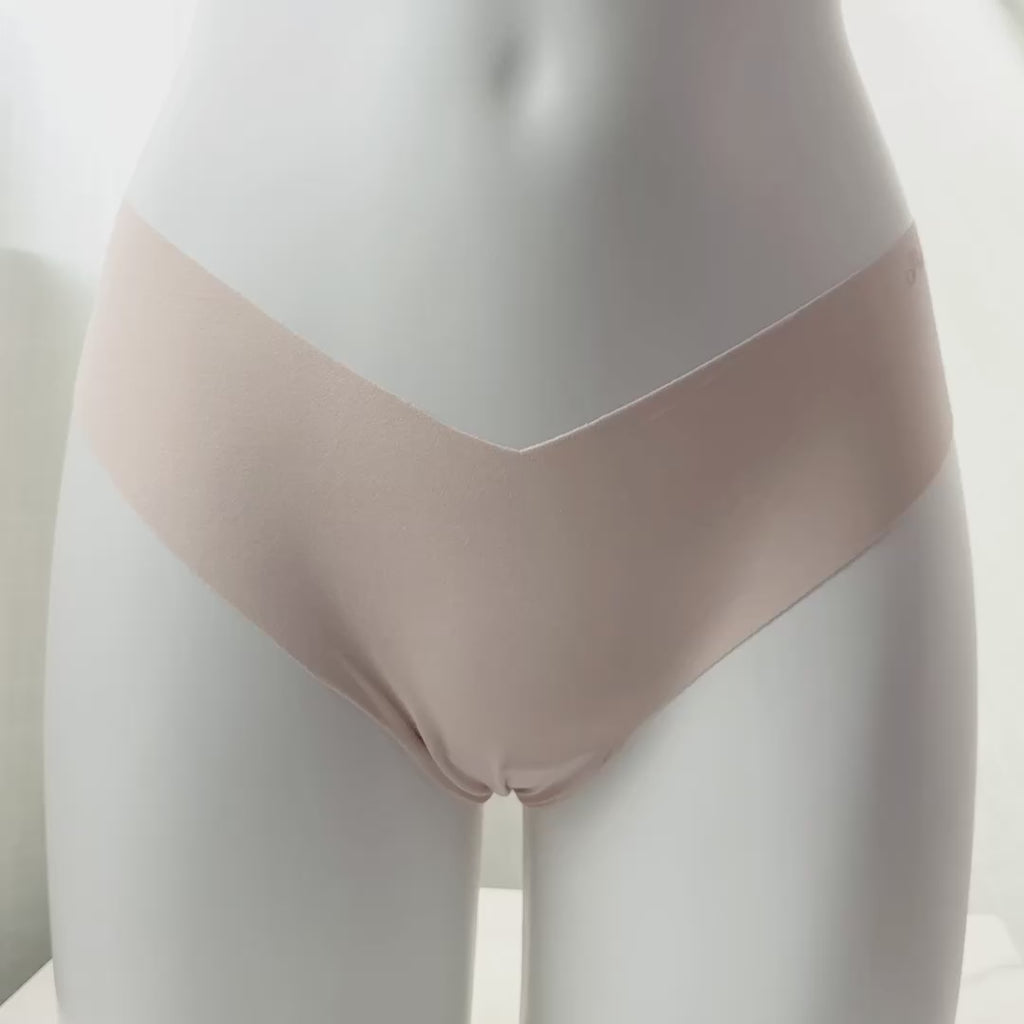 No-Show Smooth High-Leg Thong Panty