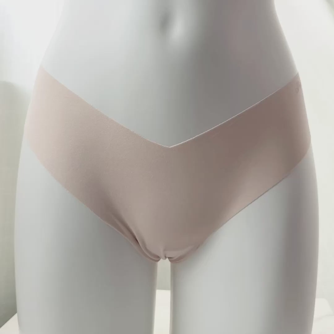 No-Show Smooth High-Leg Thong Panty