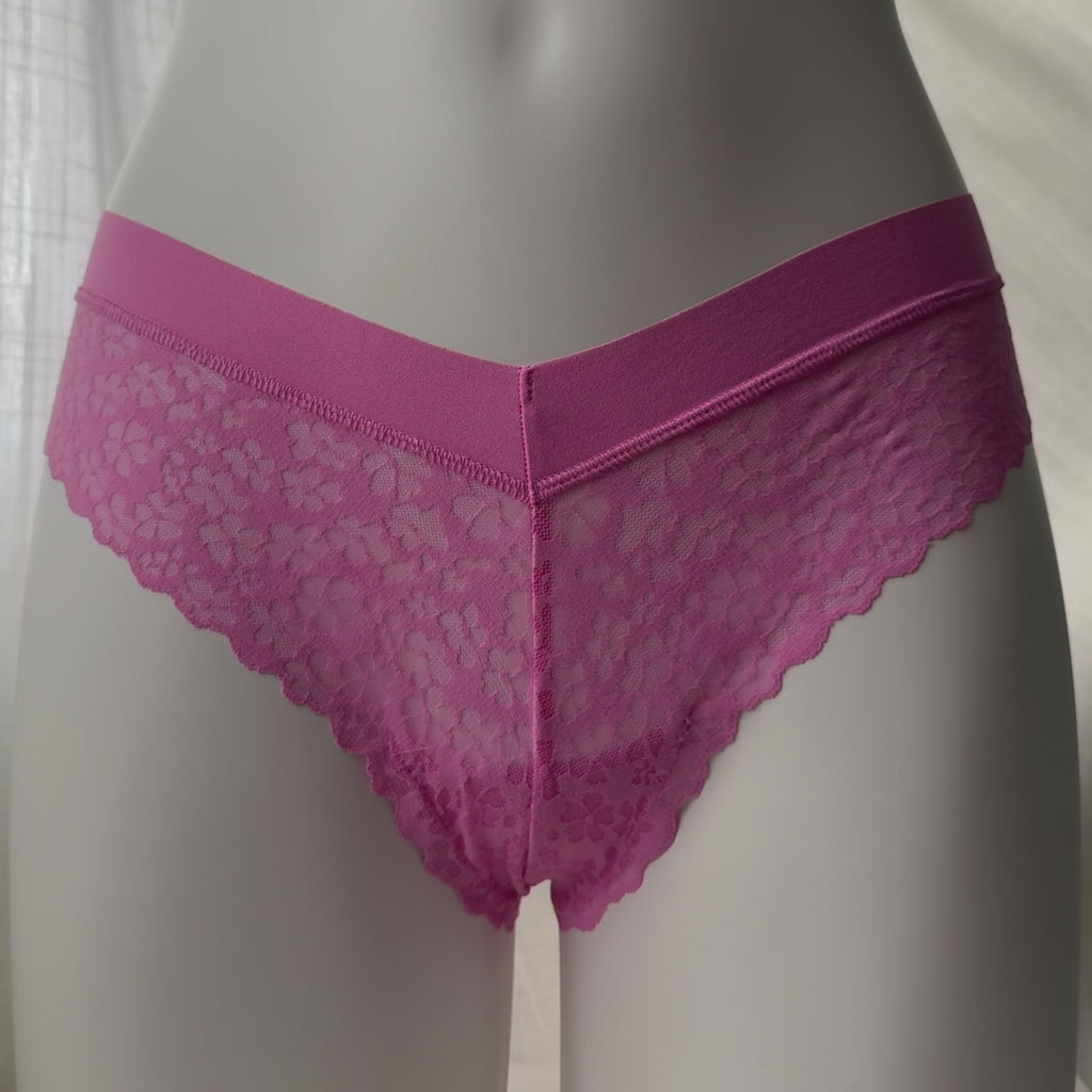 No-Show Floral Lace Thong Panty
