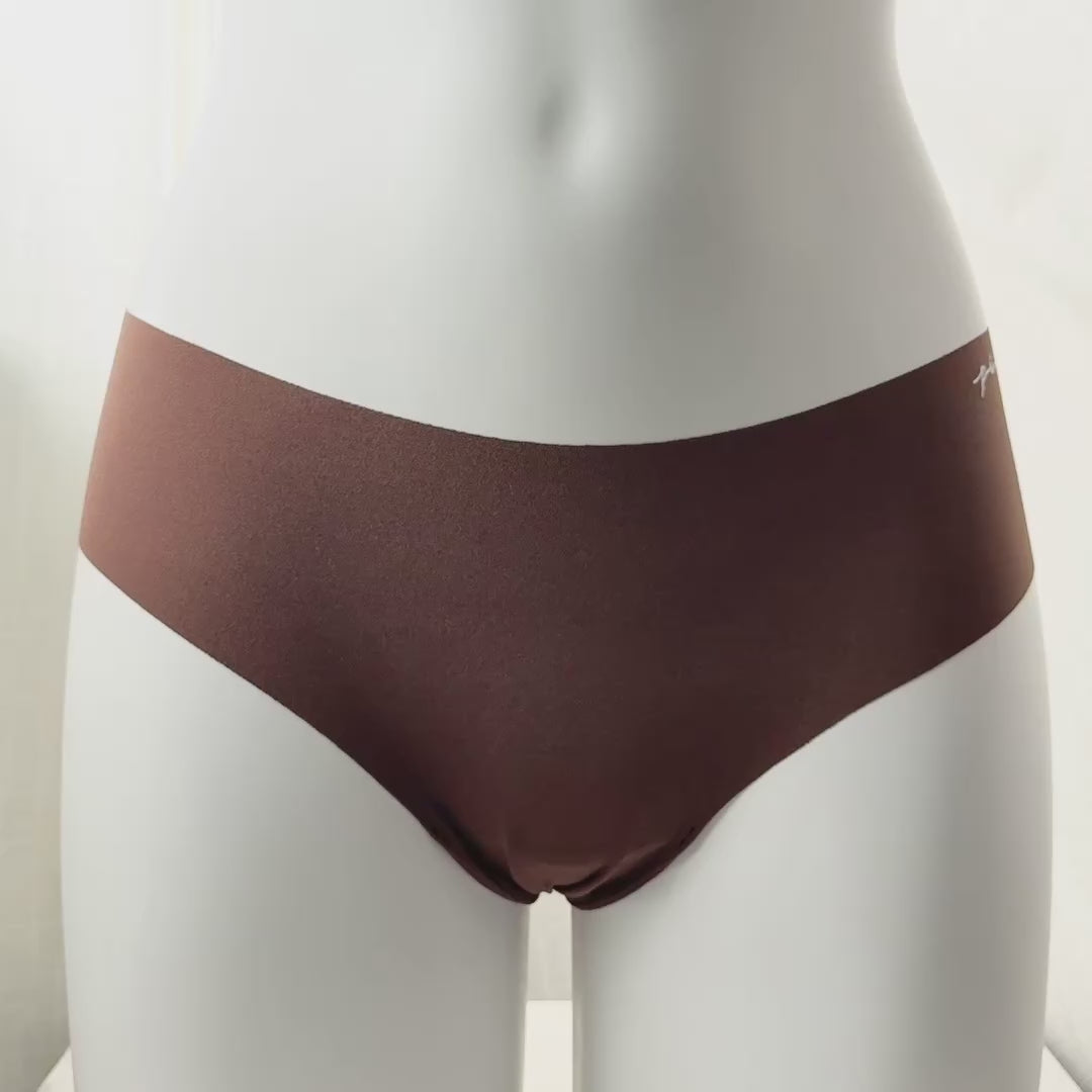 No-Show Smooth Cheekster Panty