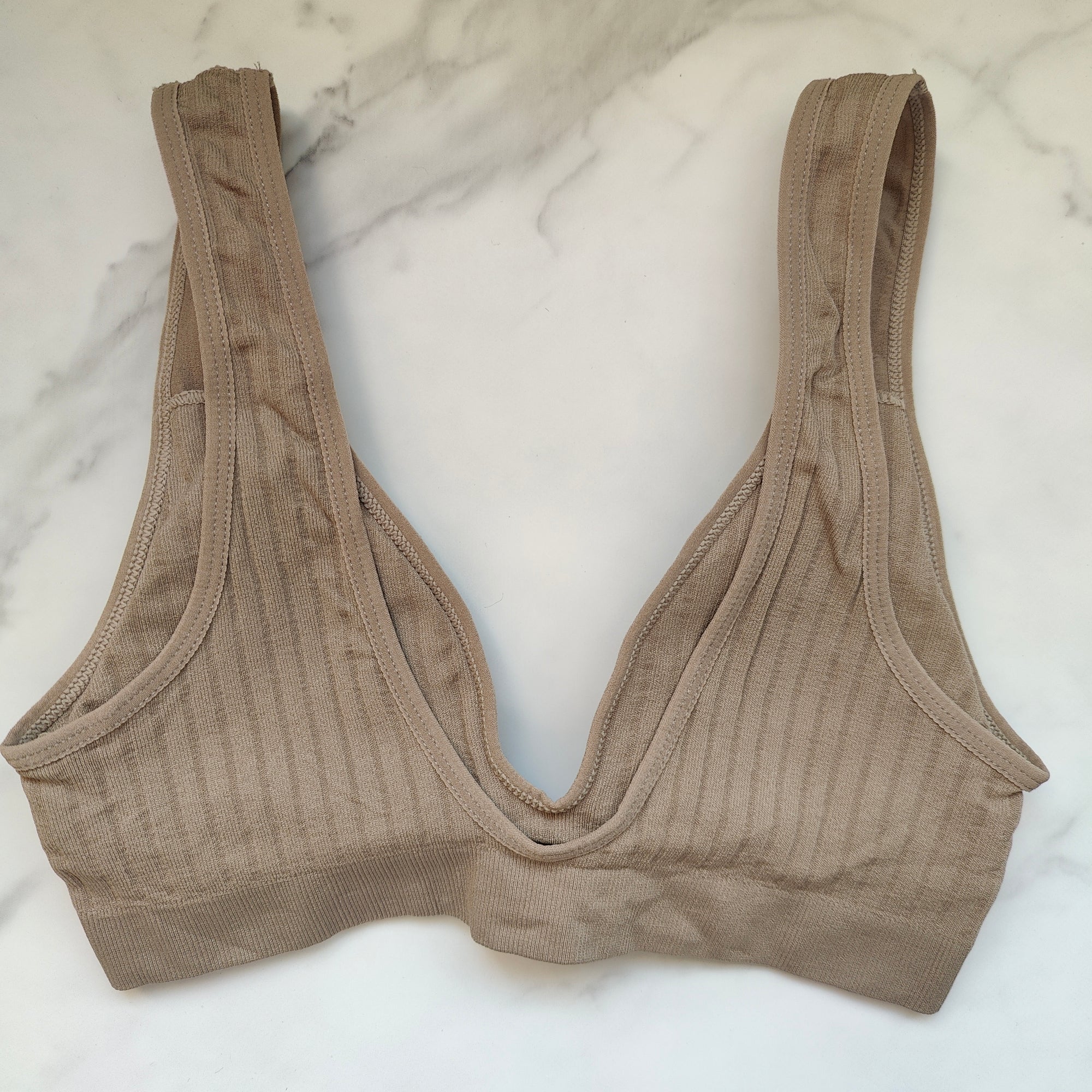 Seamless Ribbed Plunge 3/4 Cup Bralette with Removable Padding