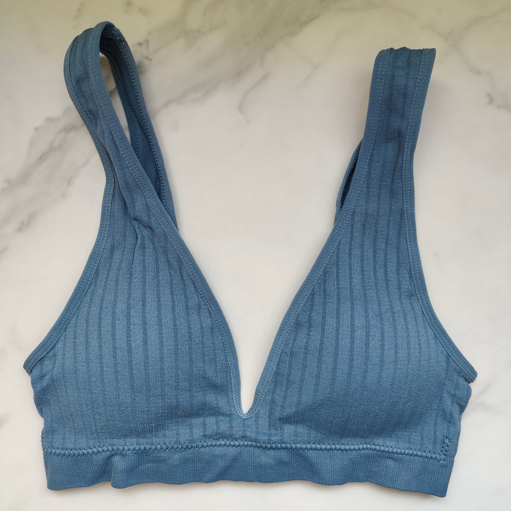 Seamless Ribbed Plunge 3/4 Cup Bralette with Removable Padding