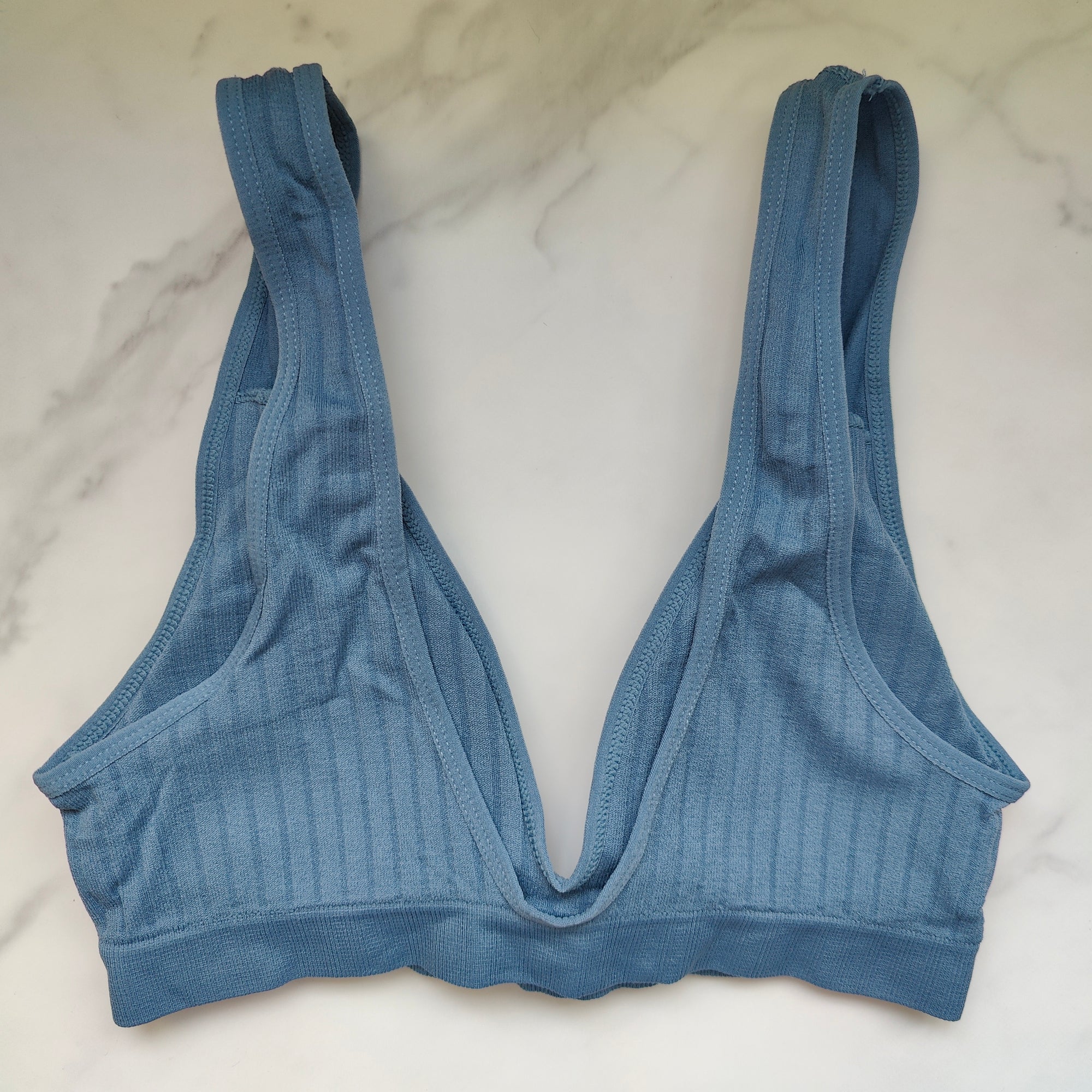 Seamless Ribbed Plunge 3/4 Cup Bralette with Removable Padding