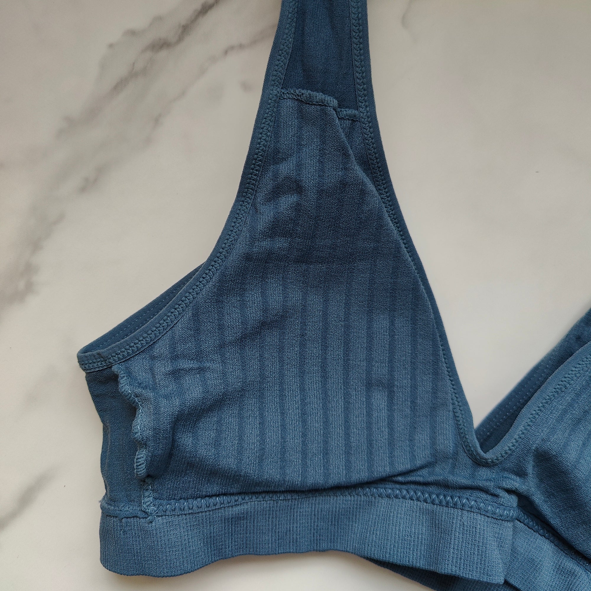 Seamless Ribbed Plunge 3/4 Cup Bralette with Removable Padding
