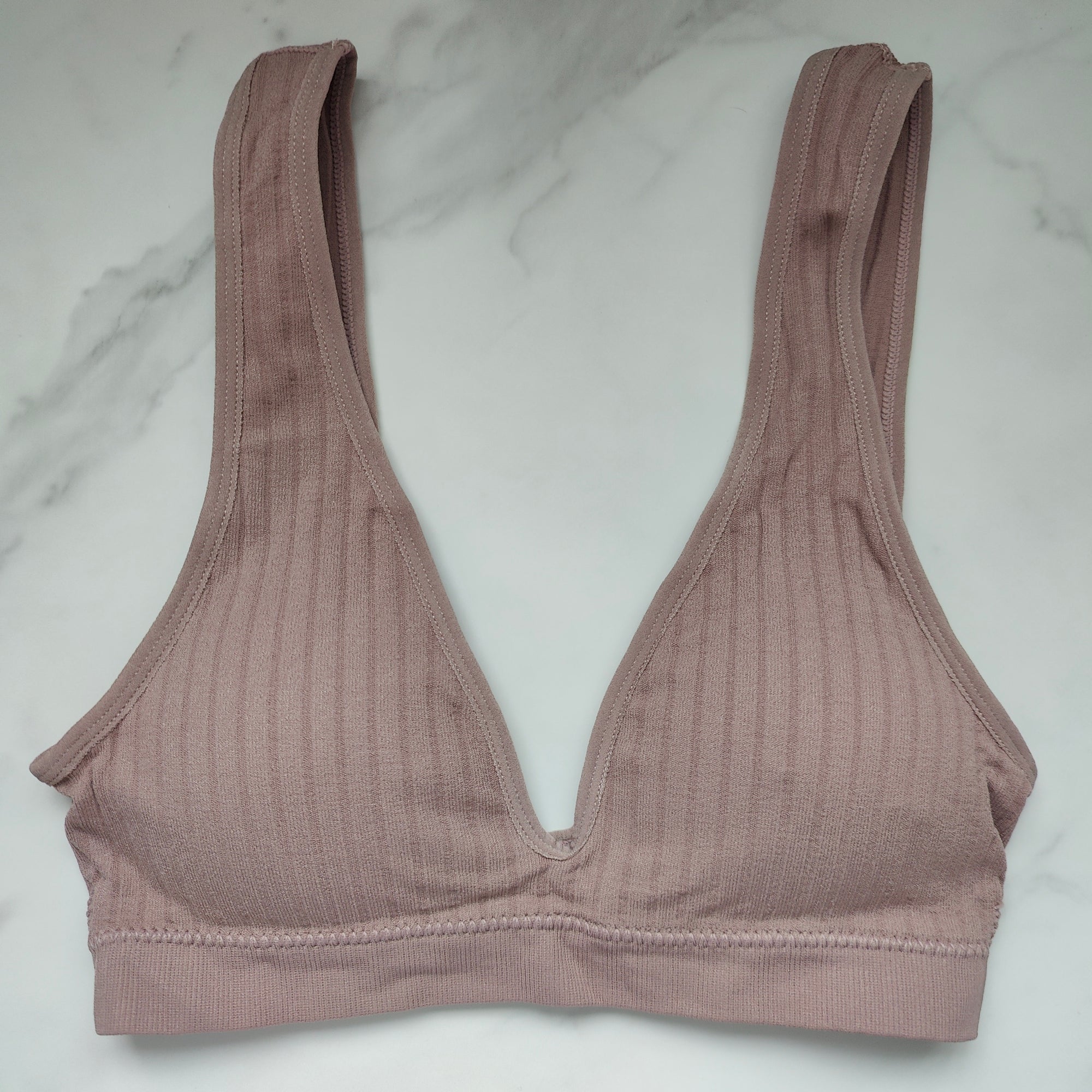 Seamless Ribbed Plunge 3/4 Cup Bralette with Removable Padding