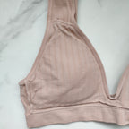 Seamless Ribbed Plunge 3/4 Cup Bralette with Removable Padding
