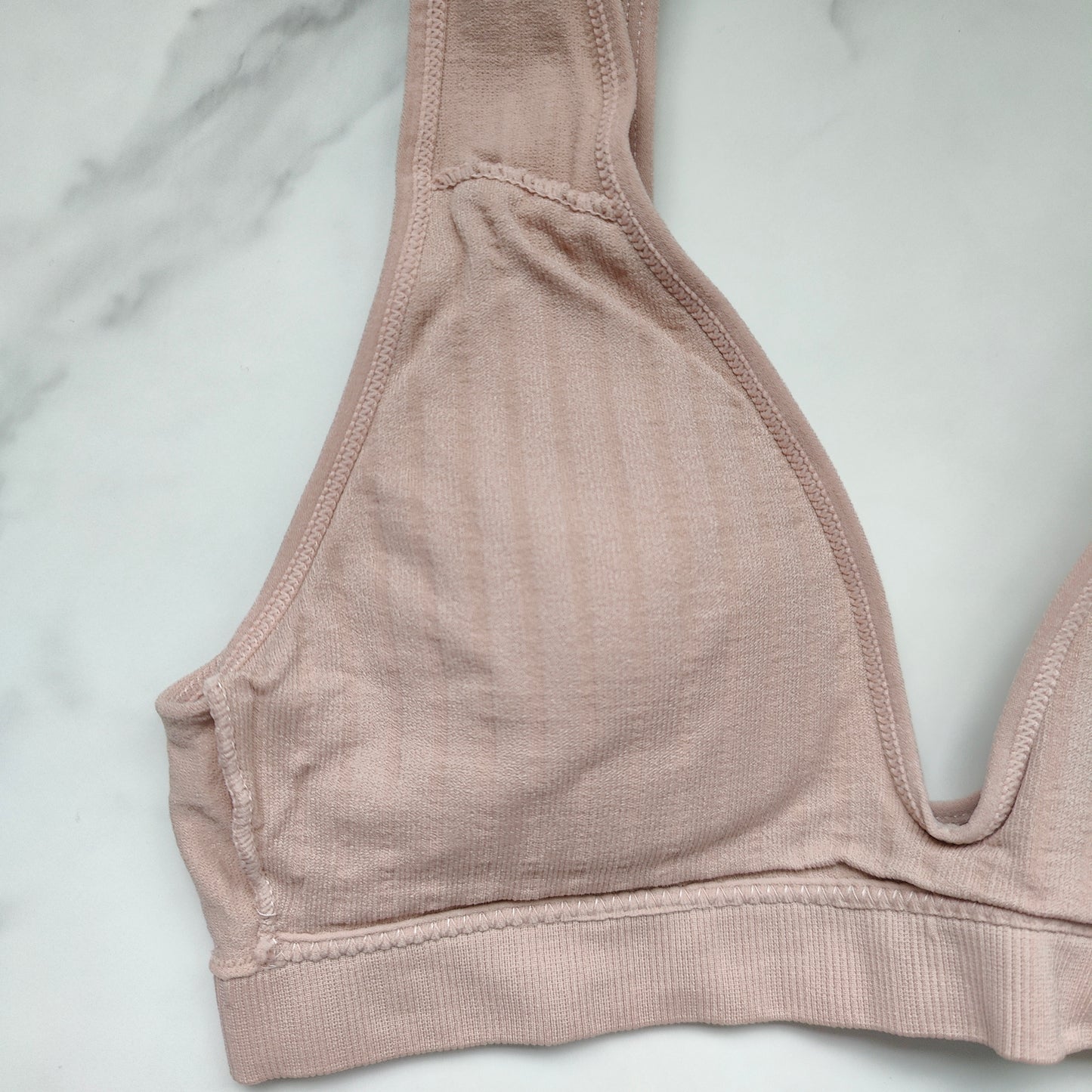 Seamless Ribbed Plunge 3/4 Cup Bralette with Removable Padding