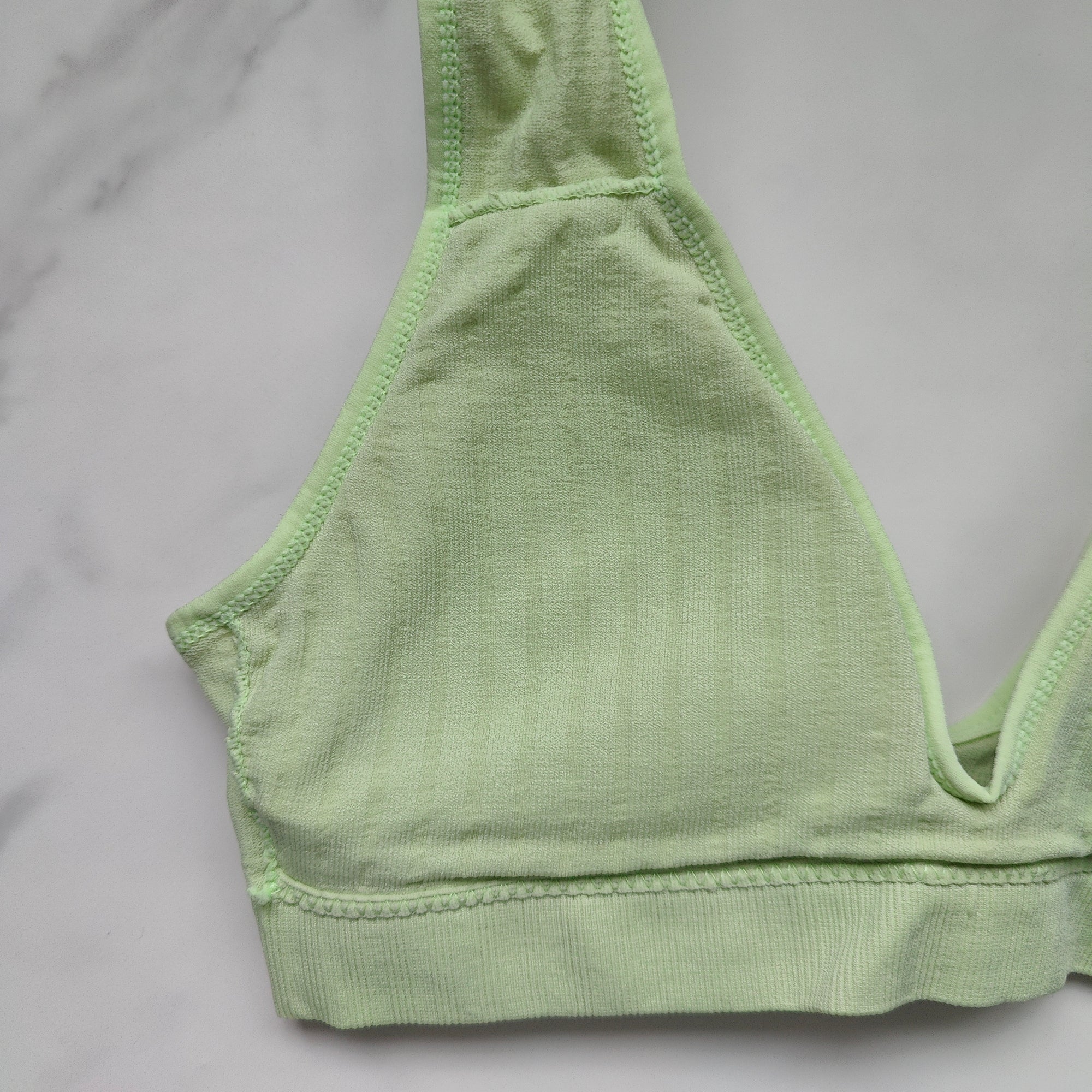 Seamless Ribbed Plunge 3/4 Cup Bralette with Removable Padding