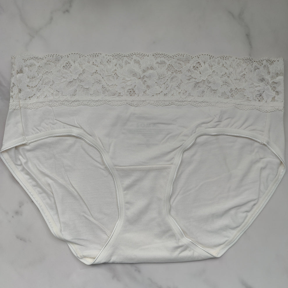 Embraceable Super Soft Signature Lace Hipster Panty – Goob's Closet ...