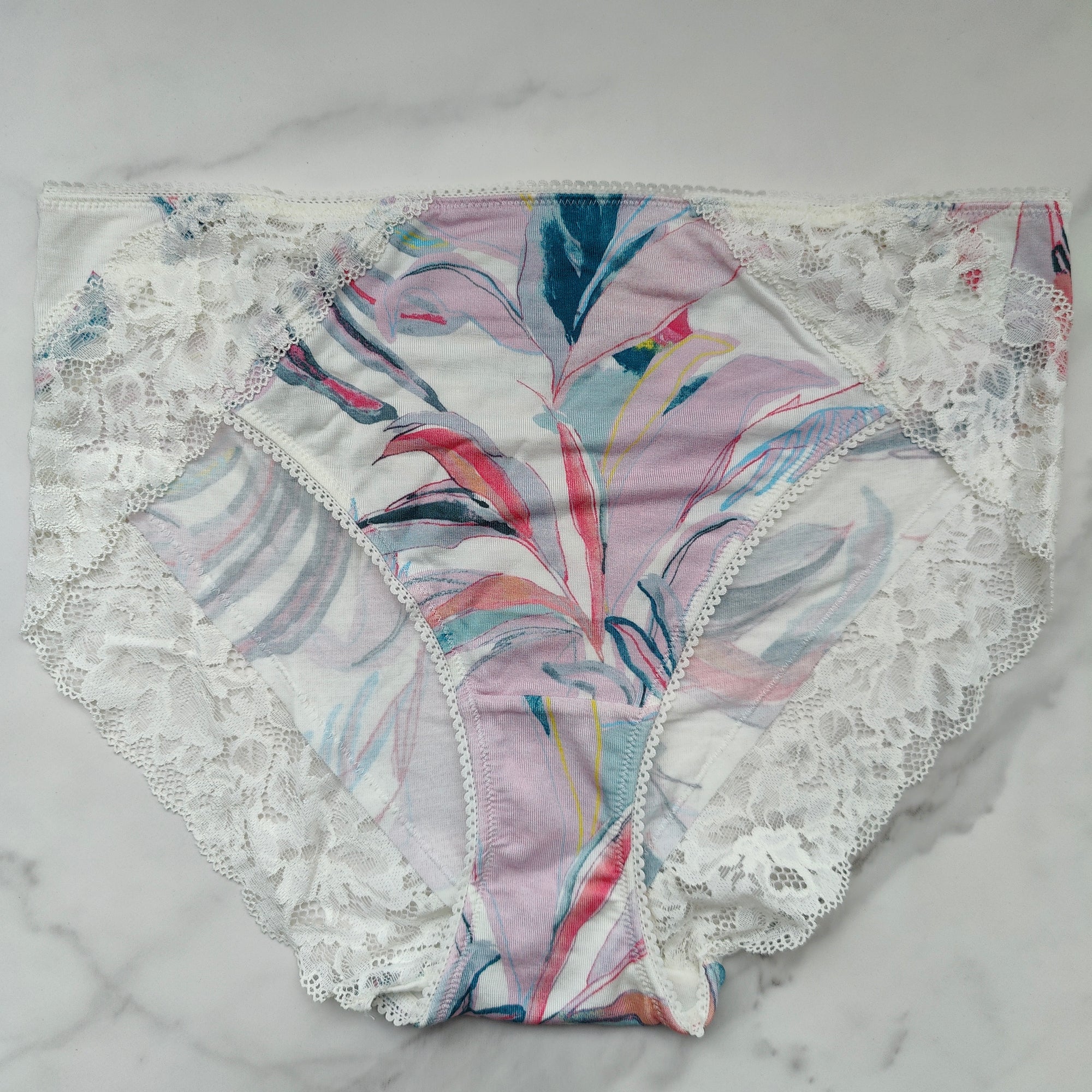 Embraceable Signature Lace High-Leg Brief Panty